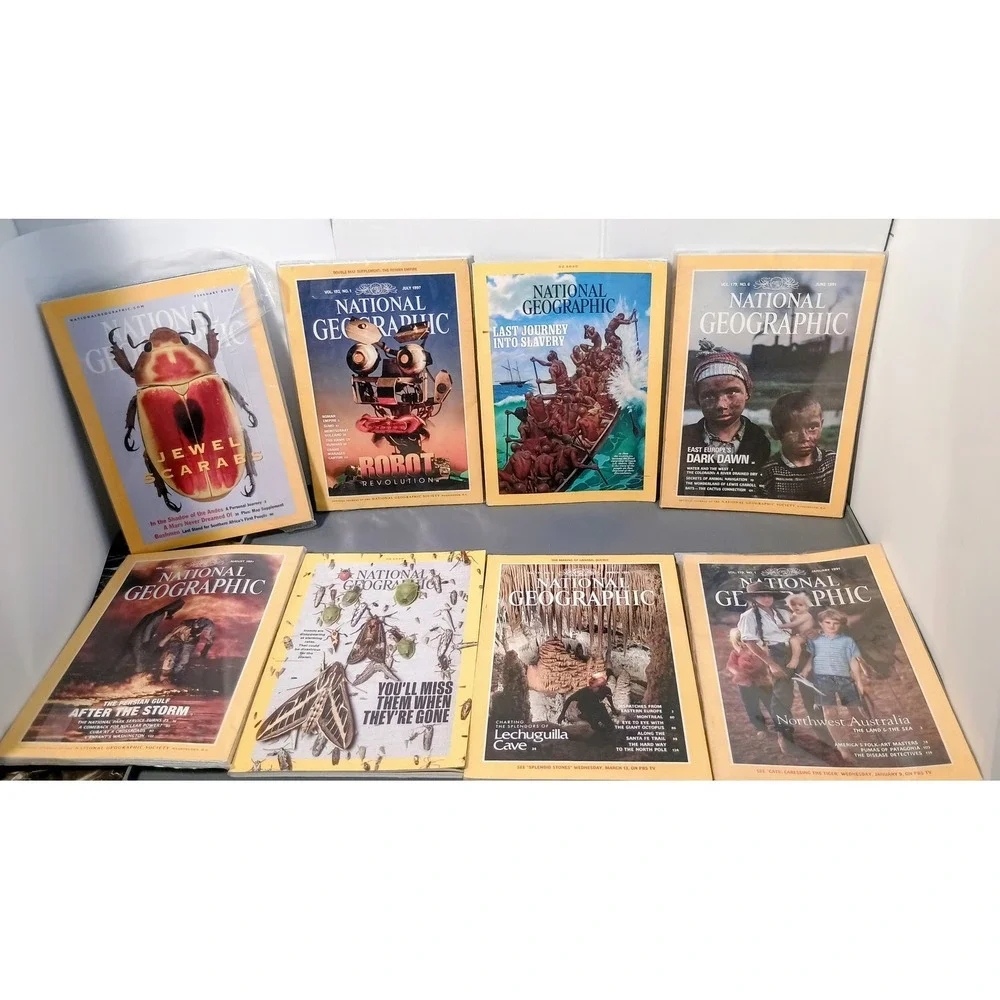 Vintage National Geographic Magazine Lot 8 Issues 1991-2020 Yellow / Science